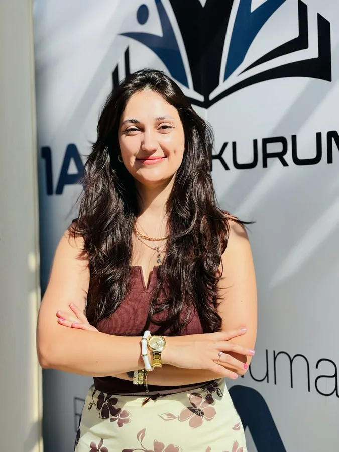 Damla Öğretmen